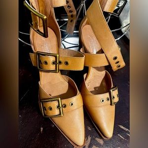 Brand New Free People Jeffrey Campbell shoes.. Never worn.. excellent shape.